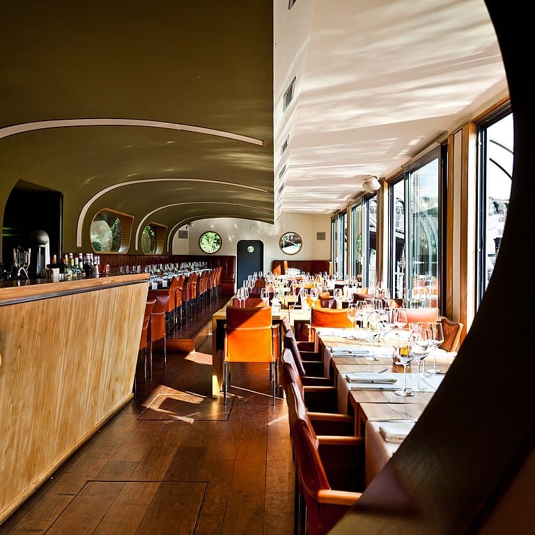 DAS RESTAURANTSCHIFF PATIO 4